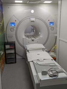 GE SIGNA Voyager MRI Scanner